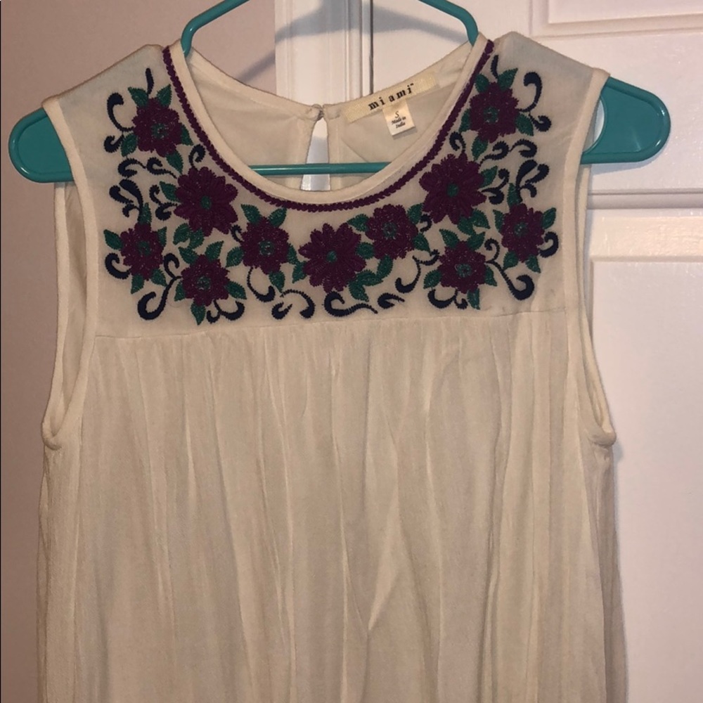 francesscas white embroirded dress